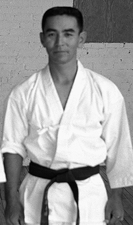 Ryuko Tomoyose sensei (Karate uechi-Ryu